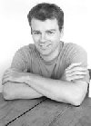 Photograph of Mark Haddon.